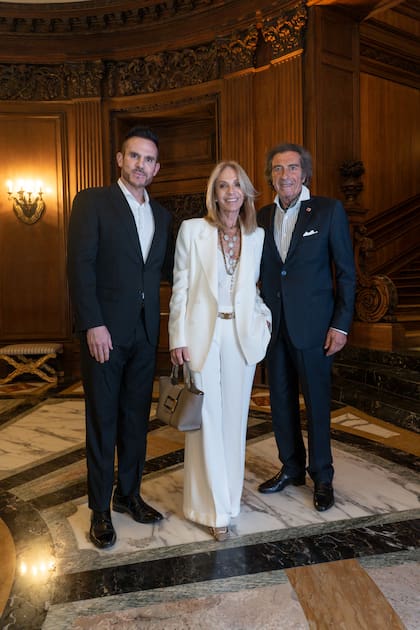 Sebastián Calfún, Amelia Saban, y su esposo, Martín Mazzei