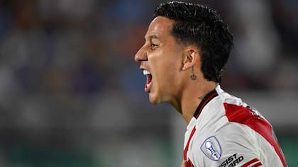 Sebastián Driussi abrió el marcador para River ante Blooming en Santa Cruz de la Sierra, por la Copa Sudamericana