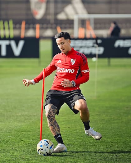 Sebastián Driussi ya recibió el alta médica y, de no mediar inconvenientes, será suplente ante Libertad