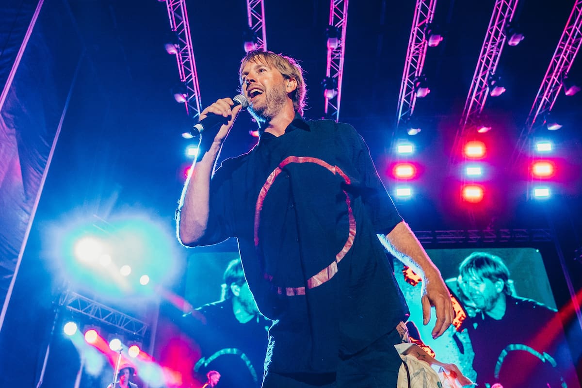 Sebastián durante el show de El Plan de la Mariposa en Mar del Plata