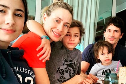 Sebastián Estevanez compartió una nueva foto tras sufrir graves quemaduras en un accidente doméstico