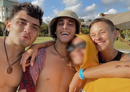 Sebastián Lastra, Benjamín Gamond y Macarena González habían llegado a la playa donde se produjo la tragedia hacía 24 horas.