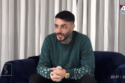 Sebastián Marset, en algún punto de Paraguay, en su entrevista en la clandestinidad con el programa Santo y Seña, de Canal 4, de Montevideo