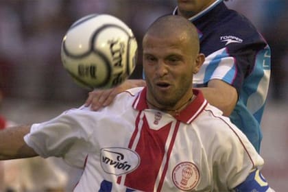 Sebastián Morquio, con la camiseta del Globo