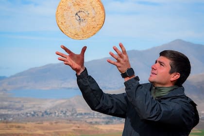 Sebastián Murga, uno de los dueños del Tambo Señora Sofía, en Tucumán