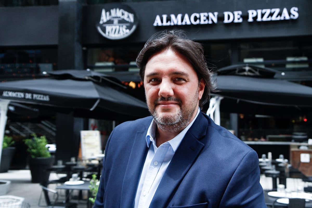 sebastián ríos, fábrica de pizzas
