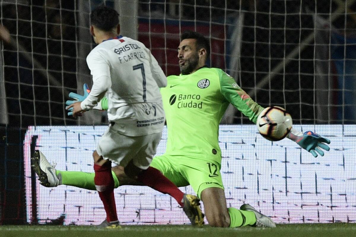 Sebastián Torrico tuvo una muy buena actuación en el arco de San Lorenzo ante Cerro Porteño