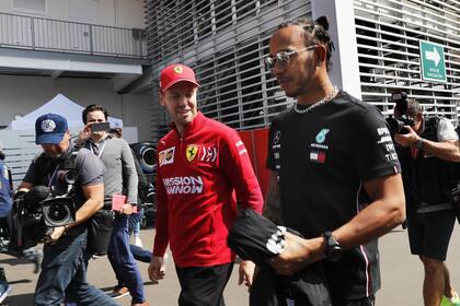 Sebastian Vettel y Lewis Hamilton, referentes de la Fórmula 1: los pilotos, a través de la asociación que los nuclea y que preside Alexander Wurz, piden garantías de los sistemas sanitarios de los países sedes de los Grandes Premios
