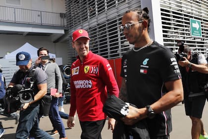 Sebastian Vettel y Lewis Hamilton, referentes de la Fórmula 1: los pilotos, a través de la asociación que los nuclea y que preside Alexander Wurz, piden garantías de los sistemas sanitarios de los países sedes de los Grandes Premios