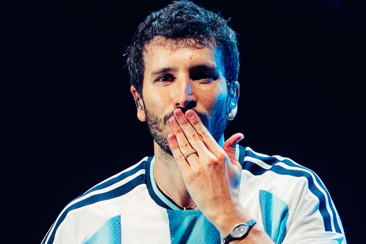 Sebastián Yatra anoche se presentó en el Movistar Arena