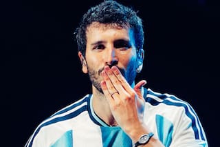 Sebastián Yatra: su conexión con el público, los invitados especiales y la bebida que probó en el escenario