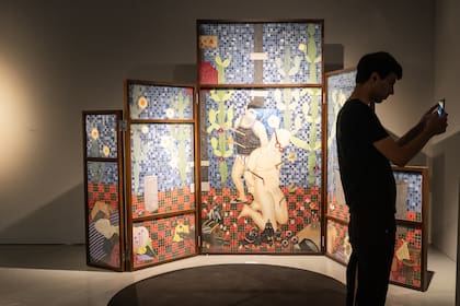 "Sebastianos", obra de Chiachio & Giannone, en la muestra "Difícil decir adiós", en el Borges