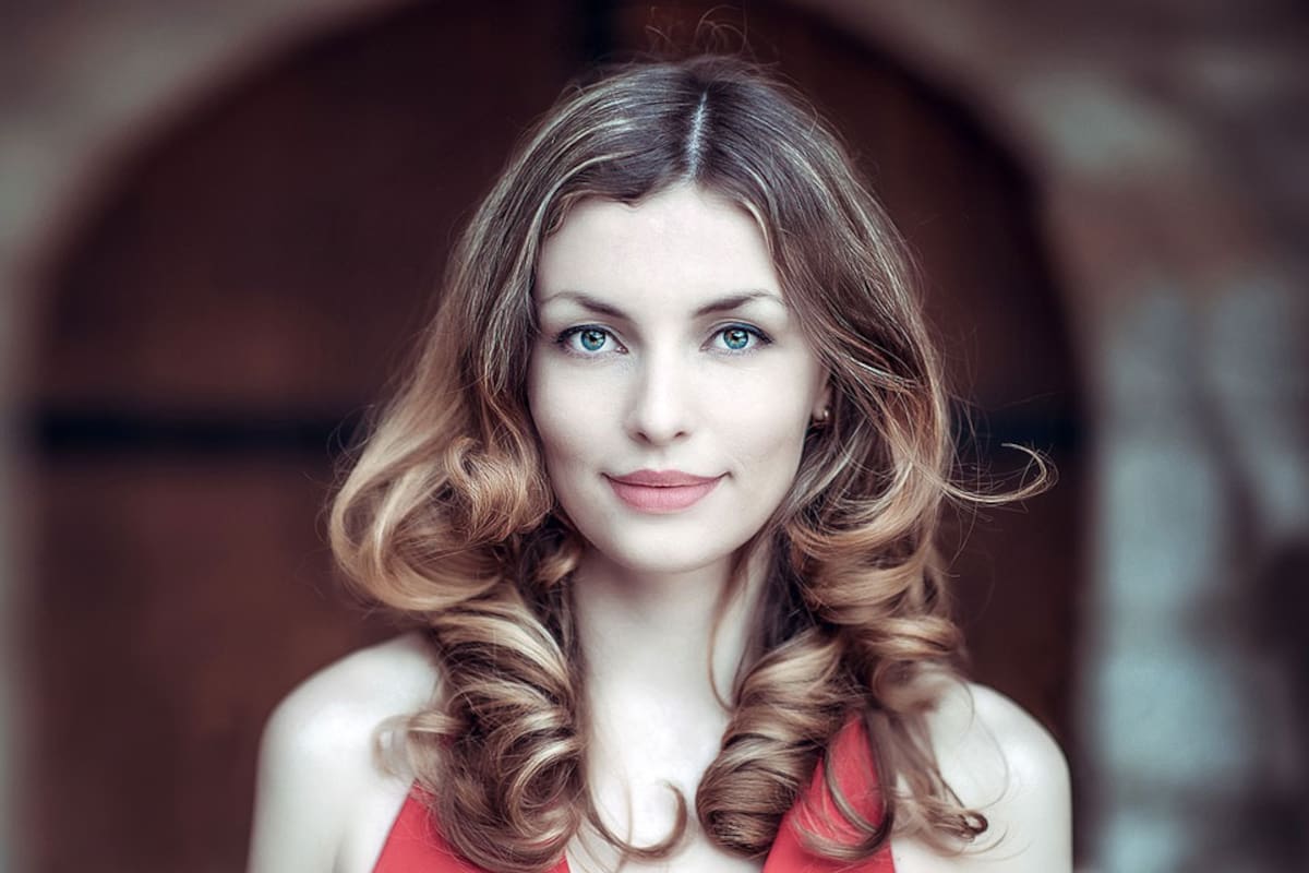 Secar el pelo al aire libre es una forma de protegerlo