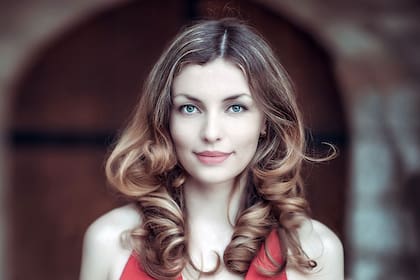 Secar el pelo al aire libre es una forma de protegerlo