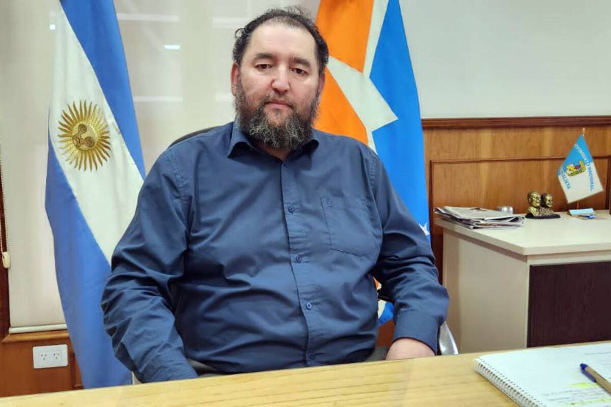 secretario de Gobierno Eduardo Barrientos