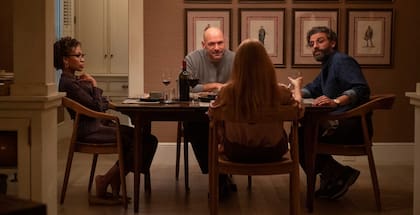 Secretos de un matrimonio es una nueva versión en inglés de la miniserie sueca homónima, de 1973, de Ingmar Bergman