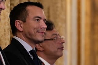 Sectores productivos de Ecuador y Colombia protestan en frontera común; piden eliminar aranceles