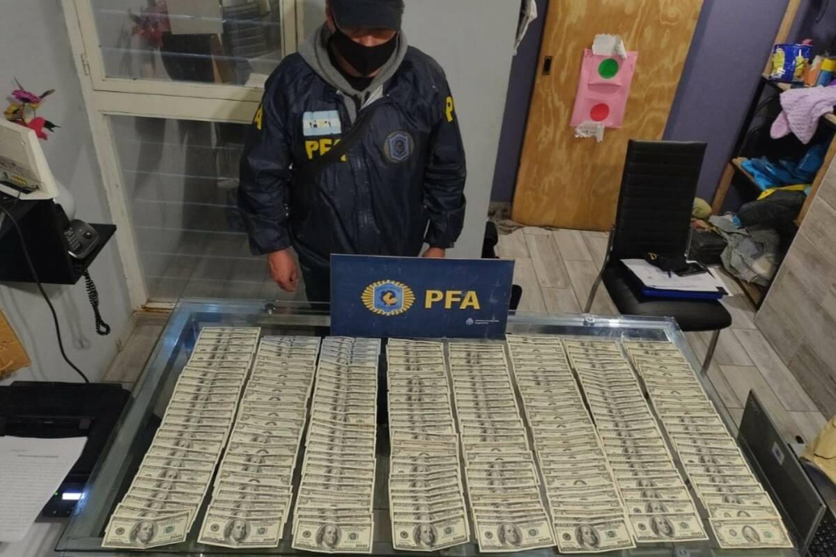 Secuestraron 20.000 dólares a uno de los miembros de la banda de Los Monos