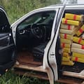 Secuestraron más de 900 kilos de marihuana en una camioneta robada que tenía pedido de secuestro en Brasil