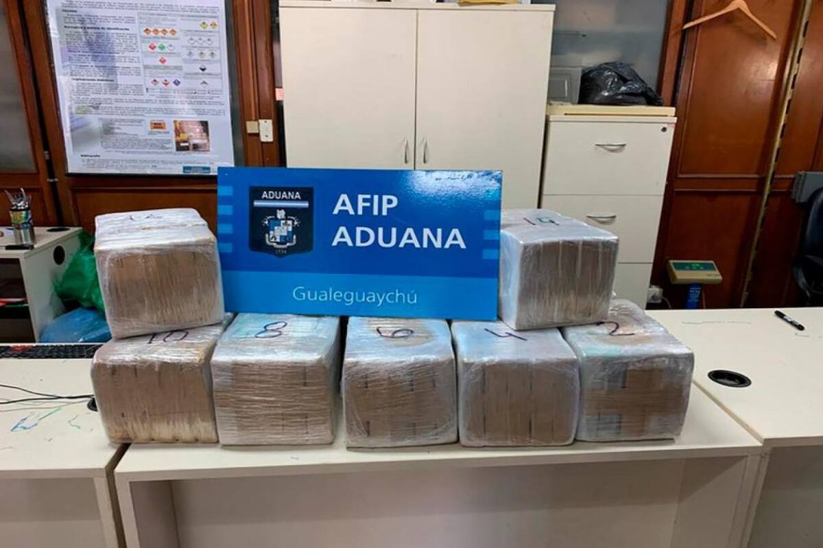 Secuestro de 215 kilos de cocaína en el Puente Internacional General San Martín, que une Gualeguaychú y Fray Bentos