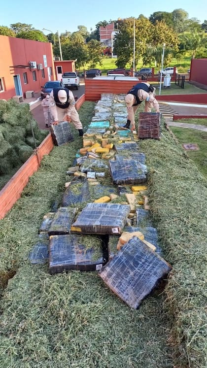 Secuestro de cinco toneladas de marihuana en Misiones