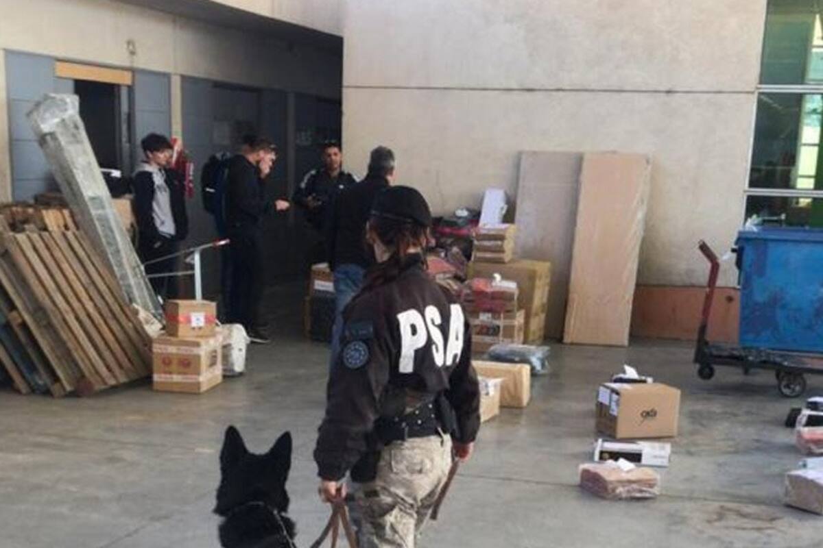 Secuestro de droga enviada en encomiendas