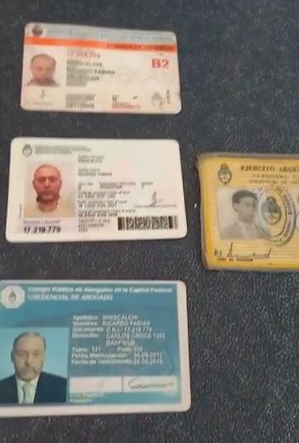 Secuestros de armas, títulos y credenciales truchas a un falso fiscal