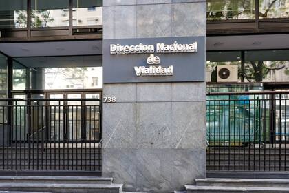 Sede de Vialidad Nacional sobre diagonal Sur