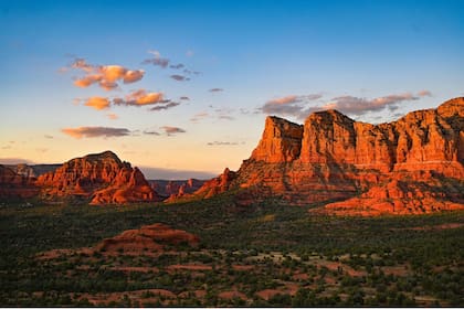 Sedona, en Arizona, ofrece paisajes otoñales con temperaturas cálidas