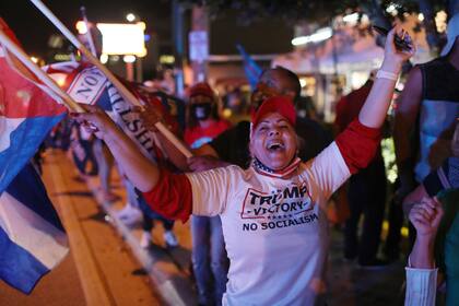 Las calles de Estados Unidos se llenaron de marchas y protestas en un clima de tensión