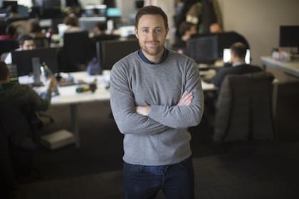 Según Ariel Burschtin, CEO de PedidosYa, la empresa tiene 20.000 repartidores registrados en su plataforma; un 17% de sus pedidos ya son de bienes de consumo, supermercado y farmacia; qué opina sobre el modelo laboral y la regulación de las comisiones