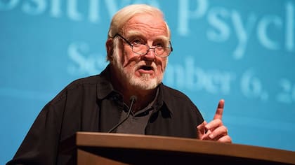 Según Csikszentmihalyi, las personas son felices cuando están en un estado de fluidez