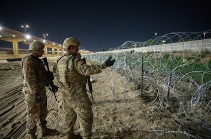 Según datos de la CBP, las detenciones en la frontera cayeron a 11.709 en el último mes, frente a las 176.195 registradas en febrero de 2024