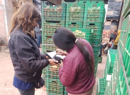 Según dijeron, en Salta “los agentes detectaron la presencia de menores que realizaban tareas laborales y trabajadores que indicaron ser de nacionalidad boliviana pero que carecían de documentación alguna"