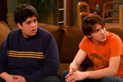 Según Drake Bell, ninguno de los actores de Drake & Josh recibe regalías (IMDb/Nickelodeon)