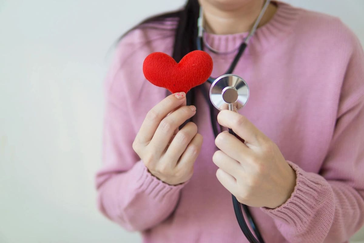 Según estudios recientes, el vino no es un gran aliado para cuidar el corazón