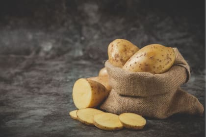 Según expertos, lo mejor es almacenar las papas en lugares oscuros y a temperatura ambiente