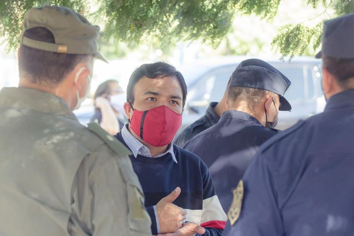 Según fuentes consultadas por LA NACIÓN, son contundentes las pruebas contra el intendente kirchhnerista de Aguaray, Jorge Prado; habría facilitado el robo de caños de un costoso gasoducto estatal