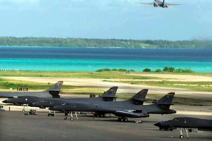 Según informó de The Wall Street Journal, Irán lanzó dos misiles balísticos hacia la base británico-estadounidense Diego Garcia