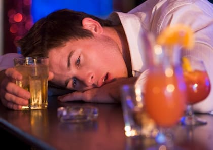 Según la Encuesta Nacional sobre Consumos y Prácticas de Cuidado elaborada por el INDEC y la SEDRONAR, el 66,2% de la población declaró haber consumido alcohol en el último año y el 51,2% en el último mes.