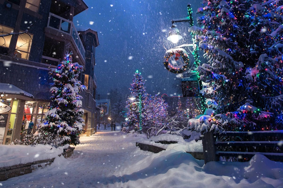 Según la estadística histórica, menos de la mitad de los estados de EE.UU. suelen cubrirse de nieve para Navidad.