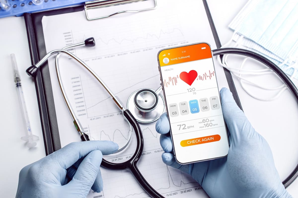 Según la inteligencia artificial, estos son los principales cambios en el cuidado de la salud que las personas seguirán en 2025