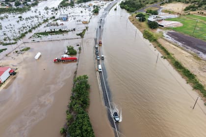 Según la Oficina Nacional de Administración Oceánica y Atmosférica, se estima que los efectos del Super Niño durarán desde el final del invierno hasta marzo de 2027