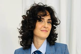 Julieta Díaz habría vuelto a apostar al amor: las fotos con un misterioso hombre que confirmarían la relación