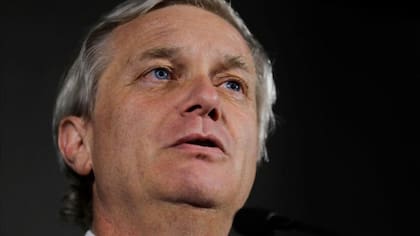 Según las encuestas, José Antonio Kast supera a Evelyn Matthei en intención de voto con el 17%