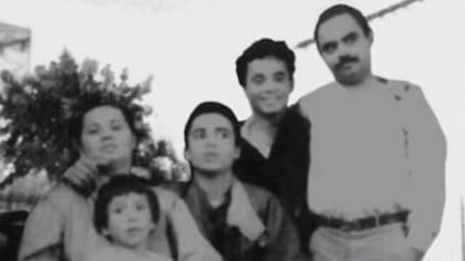 Según las versiones, Dixon, Uber y Osvaldo murieron cuando su madre estaba en prisión