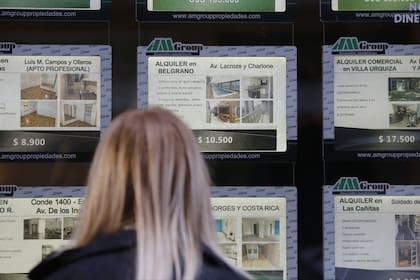 Según los datos del Instituto de la Vivienda de la Ciudad (IVC), en la Capital Federal residen cerca de tres millones de habitantes (2.890.151 personas), de los cuales el 35% alquila, lo cual representa alrededor de 1 millón de personas que alquilan unas 370 mil propiedades