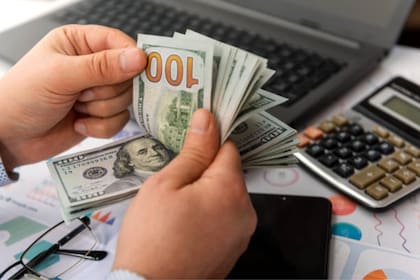 Según los encuestados, el promedio nacional de patrimonio neto para ser considerado rico en Estados Unidos es de US$2,5 millones