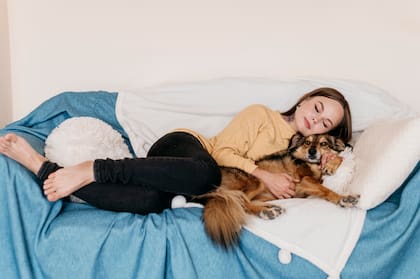 Según los especialistas, esta práctica permite afianzar los lazos con la mascota (imagen ilustrativa)