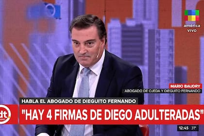 Según reveló el abogado, la falsificación de la firma del 10 también se habría hecho en el ámbito comercial foto: Captura de TV